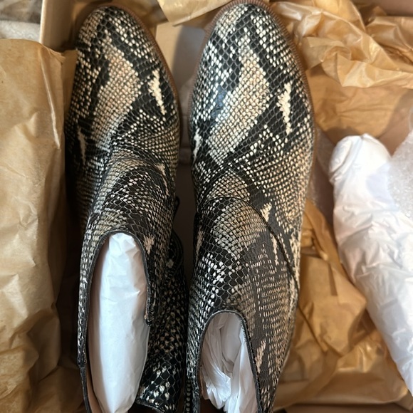 Madewell leather boots, NWT, size 8 - Picture 6 of 6